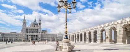 Madrid: Royal Palace Tour with Optional Royal Collections