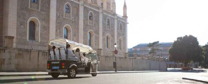 Madrid: Private City Tour by Eco Tuk Tuk