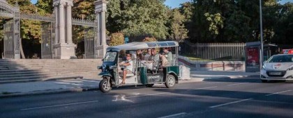 Madrid: Private City Tour by Eco Tuk Tuk