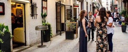 Madrid: Wine and Tapas Walking Tour