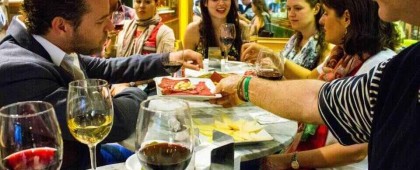 Madrid: Wine and Tapas Walking Tour