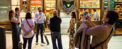 Madrid: Wine and Tapas Walking Tour