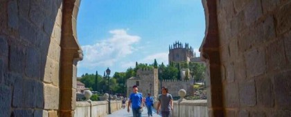 From Madrid: Toledo & Segovia with Optional Ávila Tour