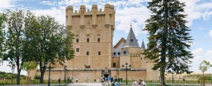 From Madrid: Toledo & Segovia with Optional Ávila Tour